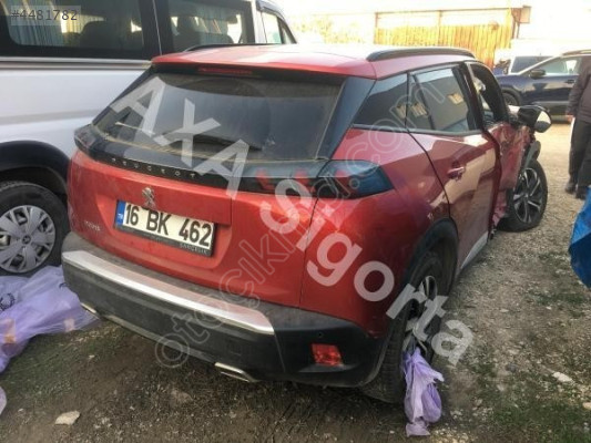 PEUGEOT 2008 1.2 PURETECH KOMPLE MOTOR