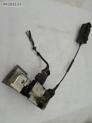 Ford Connect Sağ Ön Kapı Kilidi Orijinal