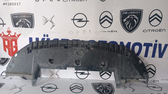 Peugeot 408 ön tampon alt muhafaza 9844514680