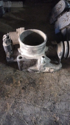 Chrysler Stratus 2.0 gaz kelebeği büyük