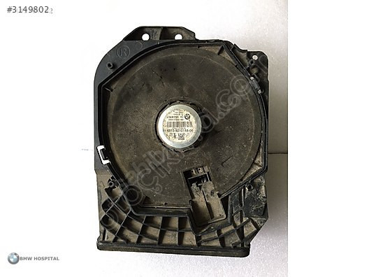 BMW F30 KOLTUK ALTI SUBWOOFER SAĞ ( ORJİNAL )