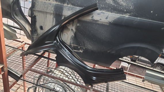 Renault megane 4  sag arka camurluk sefalılar oto cikma