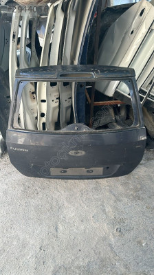 Ford Fusion arka bagaj