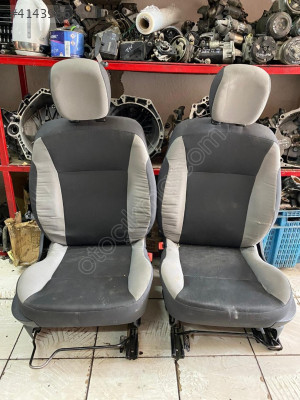 CLİO 3 ÖN KOLTUK TAKIMI AKİL YAMAN OTOMOTİV