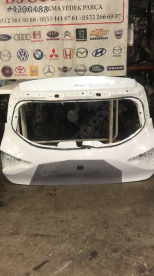 2021-2025 RENAULT CLİO 5 BAGAJ KAPAĞI