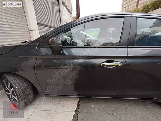 HONDA CİTY SOL ÖN KAPI DOLU ORJİNAL SÖKME 22-24