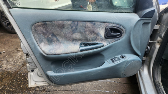 RENAULT MEGANE ORJİNAL ÇIKMA SOL ÖN KAPI DÖŞEMESİ