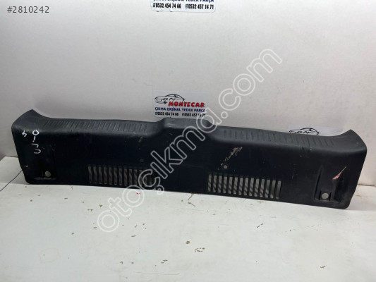 RENAULT CLİO 4 ARKA PANEL KAPLAMASI MONTECAR 2