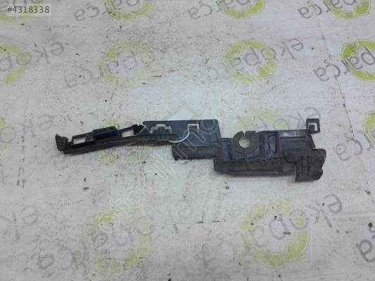 MERCEDES C  2020 2025 W206 SAĞ HAVA KANALI BRAKET A2065053600