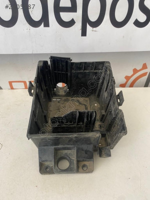 Nissan Navara Akü Ayağı Hatasız Orjinal Çıkma