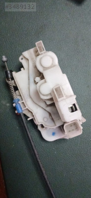 1674220180 Fiat Fiorino sol ön kapı kilidi