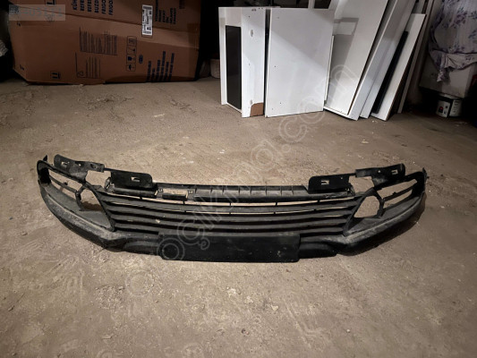 RENAULT CAPTUR ORJİNAL ÇIKMA TAMPON EKİ