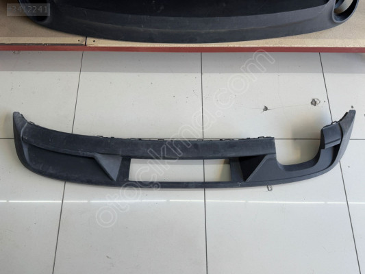 AUDİ A3 ARKA TAMPON DİFÜZÖR (8V3 807 521 M)