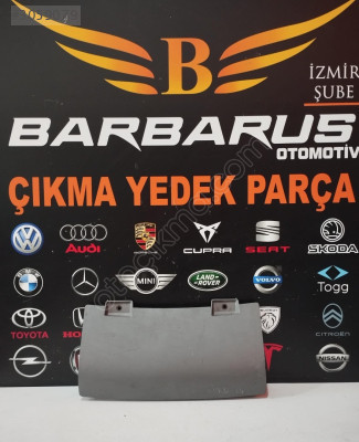 AUDİ Q5 S-LİNE ARKA TAMPON ÇEKME GÖZÜ BAĞLANTI ALICISI KAPAĞI