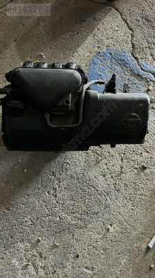 Nissan micra hava filtre kutusu