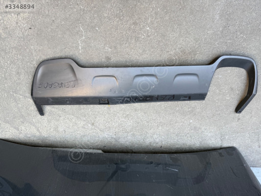 Jeep Renegade arka tampon alt eki