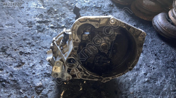 FİAT DOBLO 1.9 ŞANZIMAN KONUK OTO