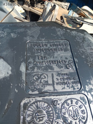 Peugeot partner yakıt deposu kod 9658997080