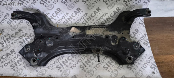 HYUNDAİ i20 2021 2026 ÖN MOTOR TRAVERS BEŞİK ÇIKMA ORJİNAL