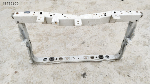 TOYOTA COROLLA  ÖN PANEL ÇIKMA ÇEVİK OTO
