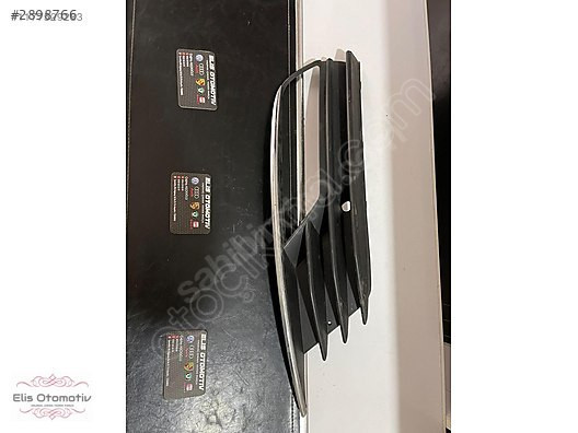AUDİ A3 SOL DIŞ SİS KAPAĞI