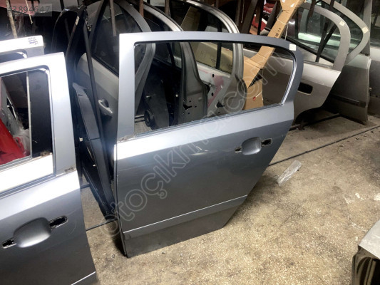 ÖZMEN OPEL ASTRA H ÇIKMA SOL ARKA KAPI