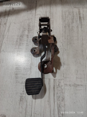 RENAULT FLUENCE PEDALLAR CİKMA ORJINAL