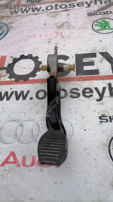 Opel corsa d fren pedalı