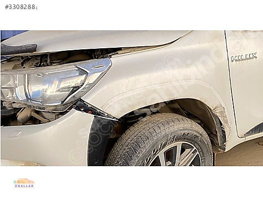 2018 TOYOTA HILUX SOL FAR ÜNALLAR OTO ÇIKMA YEDEK PARÇA