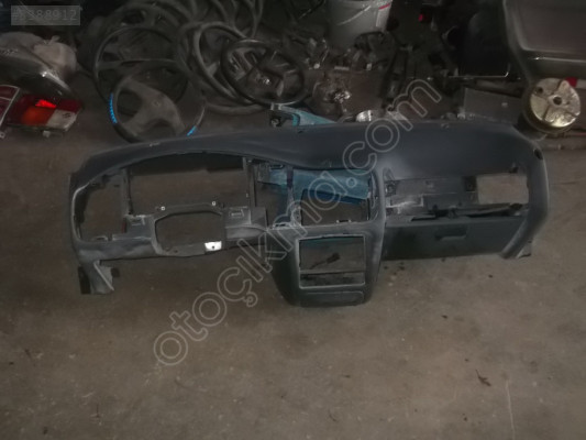 FORD ESCORT ÇIKMA KOMPLE GÖĞÜS