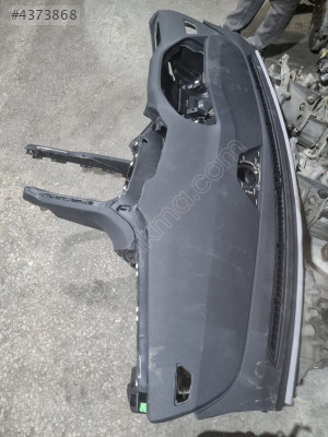 PEUGEOT  3008   ÇIKMA   ÖN  GÖĞÜS