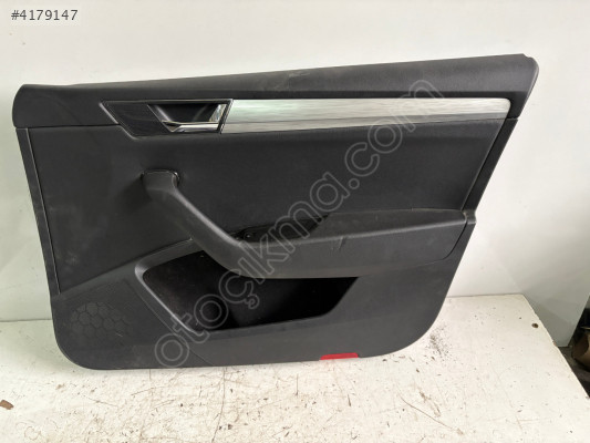 SKODA SUBERP SAĞ ÖN KAPI DÖŞEMESİ