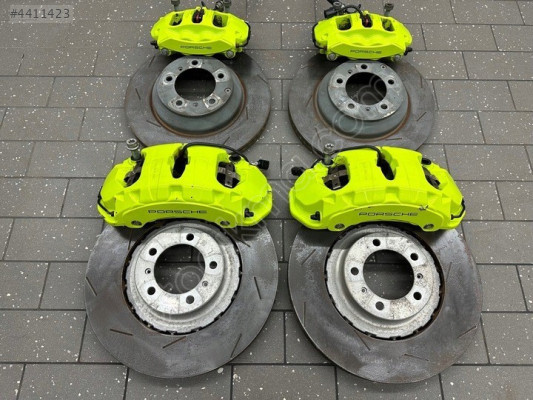 Porsche Panamera 971 2.9 Hybrid fren kaliperleri ve disk seti