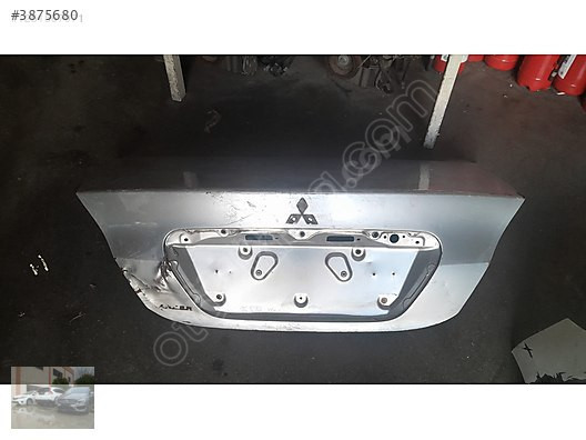 Mitsubishi Lancer Bagaj Kapağı - Ünallar Oto Yedek Parça