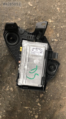 DACİA DOKKER KAMERA BEYNİ 9854874280 OTO FEDAİ