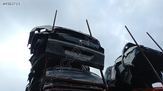 peugeot 3008 bagaj kapağı