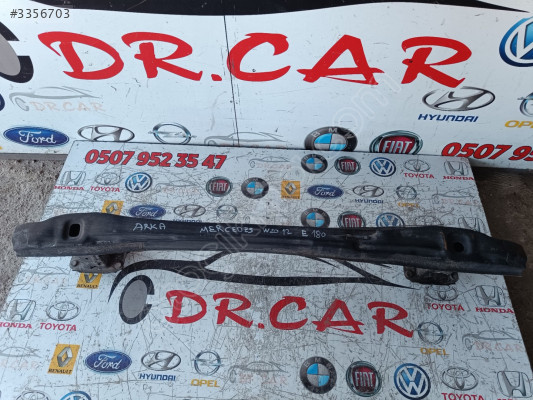 MERCEDES E180 TAMPON DEMİRİ ARKA