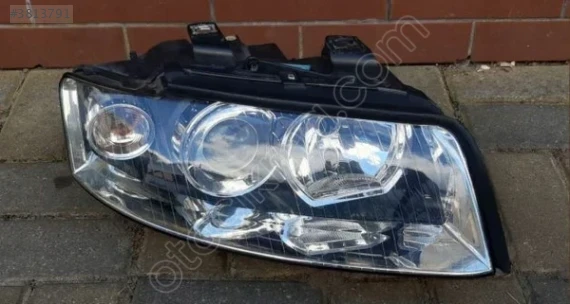 AUDİ A4 01-04 SAĞ ÖN FAR 8E0941030C