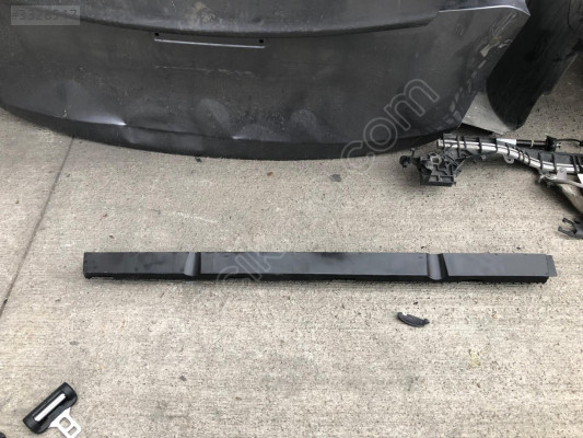 VOLVO XC90 16-24 SAĞ ÖN MARŞPİYEL BRAKETİ 32216524