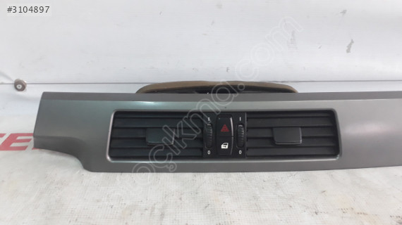 BMW E60 KLİMA PANELİ İÇ 51457129233