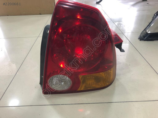 HYUNDAİ ACCENT SAĞ STOP 92402-255