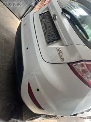 Ford Fiesta Arka Tampon