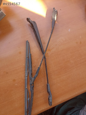 Renault Broadway Ön Silecek Kolu