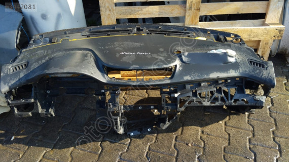 nissan Qashqai göğüslük