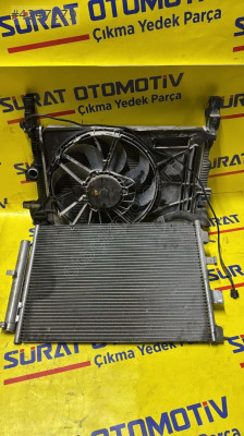 FORD FOCUS 3.5 RADYATÖR SETİ ORİJİNAL ÇIKMA