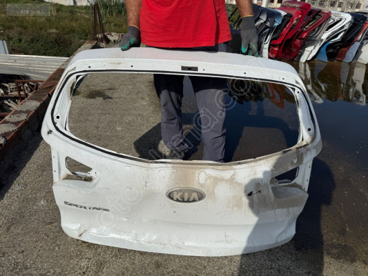 KİA SPORTAGE ÇIKMA ORJİNAL BAGAJ KAPAĞI KD