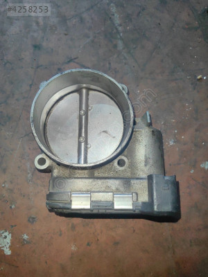 4.2L q7 gaz kelebeği