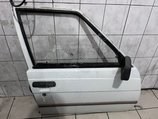 Renault R9 sol ön kapı