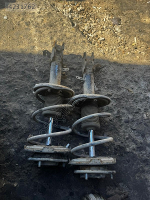 TOYOTA COROLLA SAĞ SOL AMORTİSÖR KONUK OTO