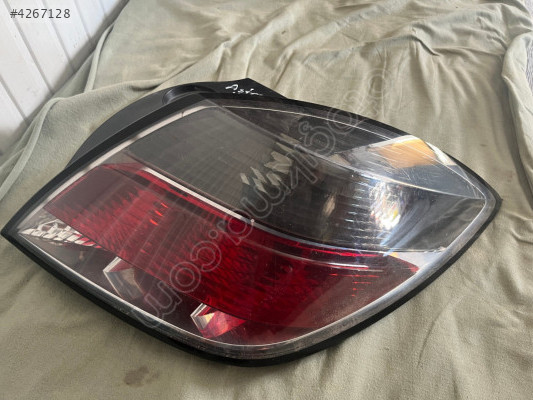 OPEL ASTRA H GTC ARKA SAĞ STOP ORJİNAL GM